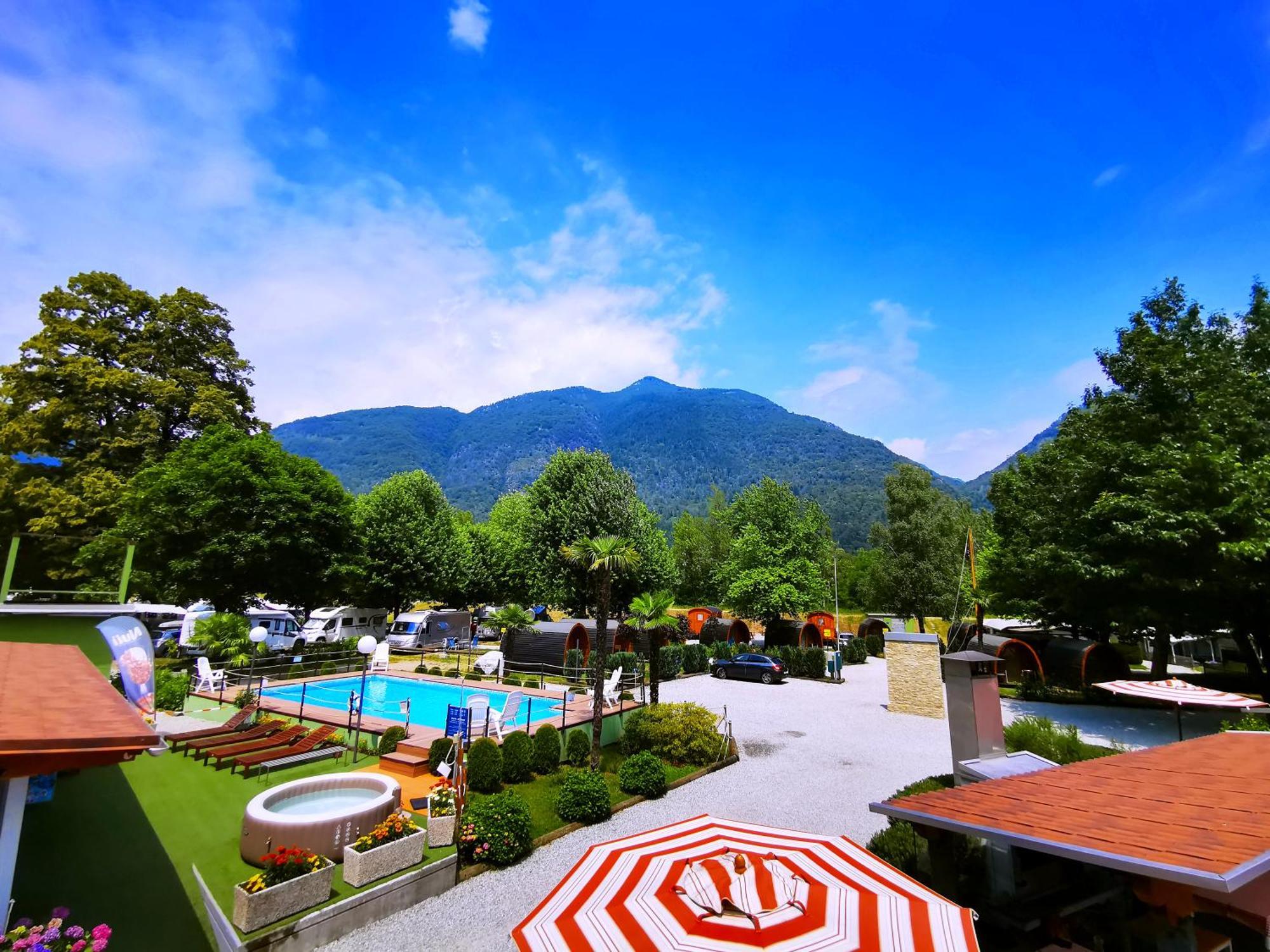 Camping Melezza Losone Esterno foto