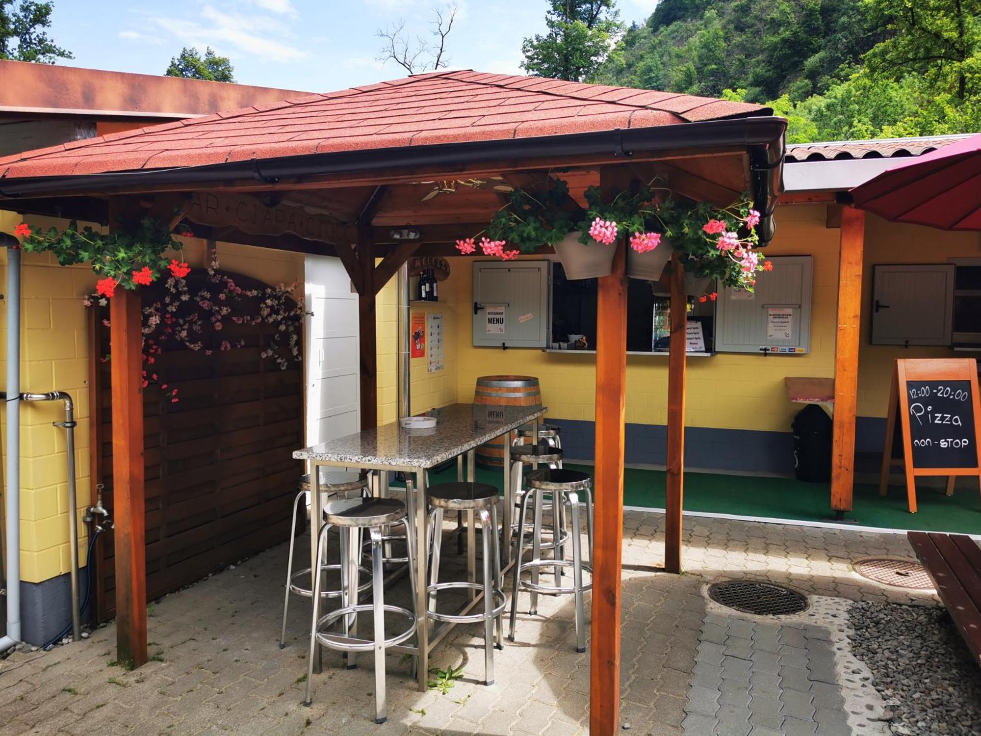 Camping Melezza Losone Esterno foto
